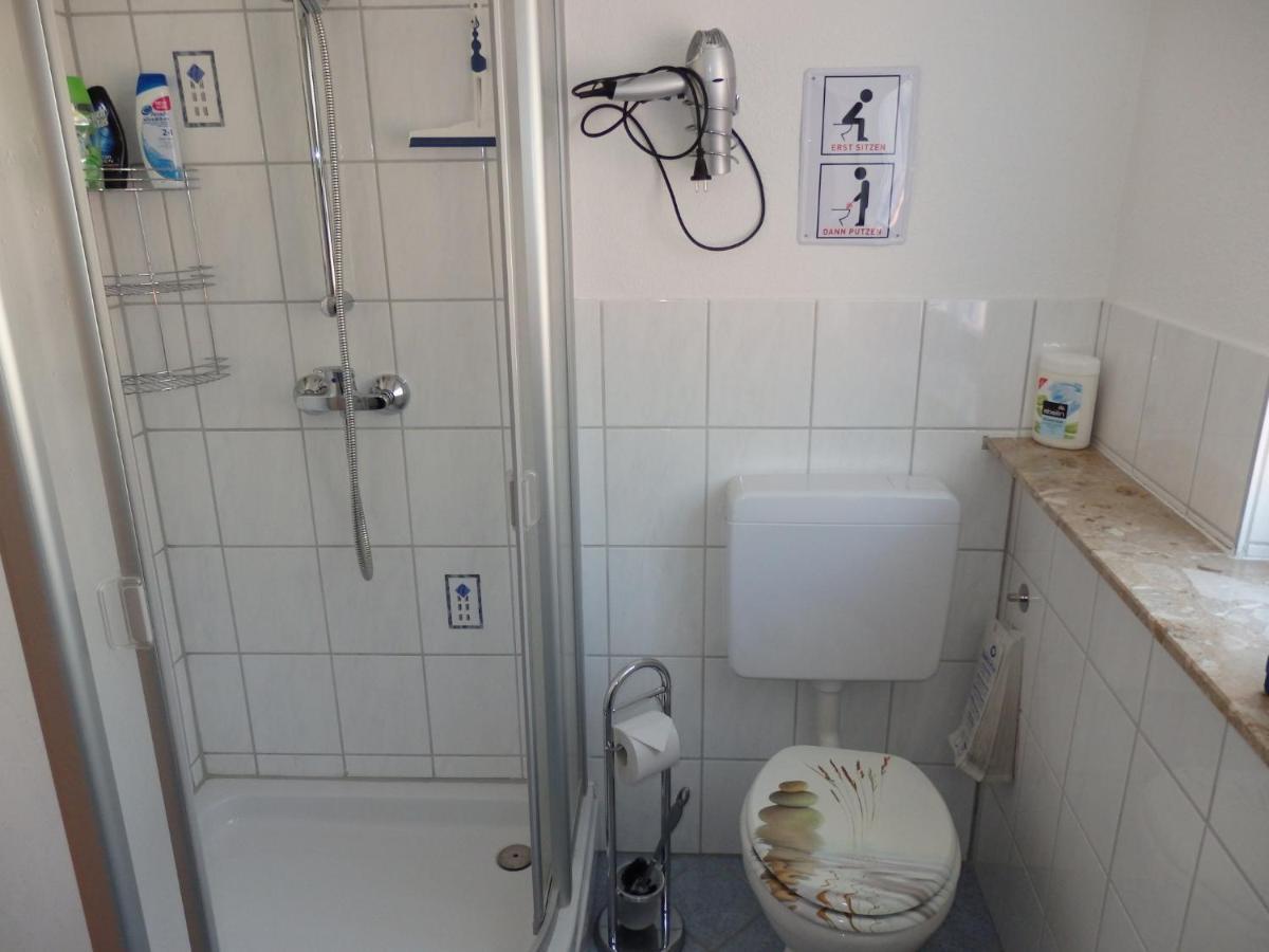 Haus Grewe In Kaub Apartment Ruang foto