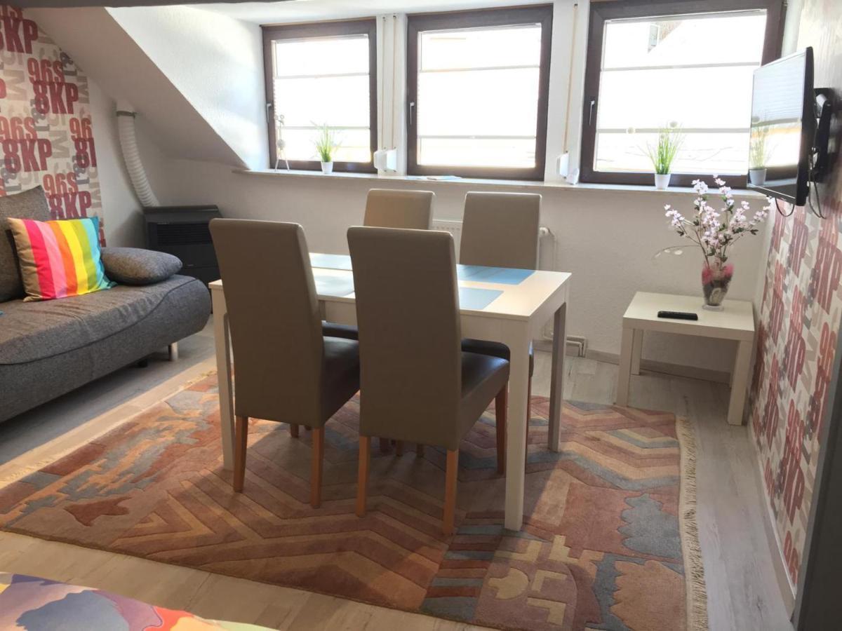 Haus Grewe In Kaub Apartment Ruang foto